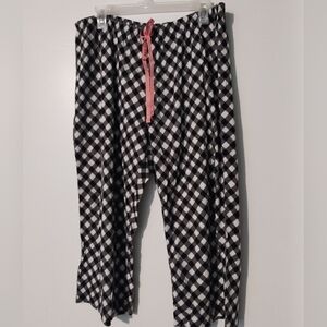 Hue Black and White Checkered Pajama Pants